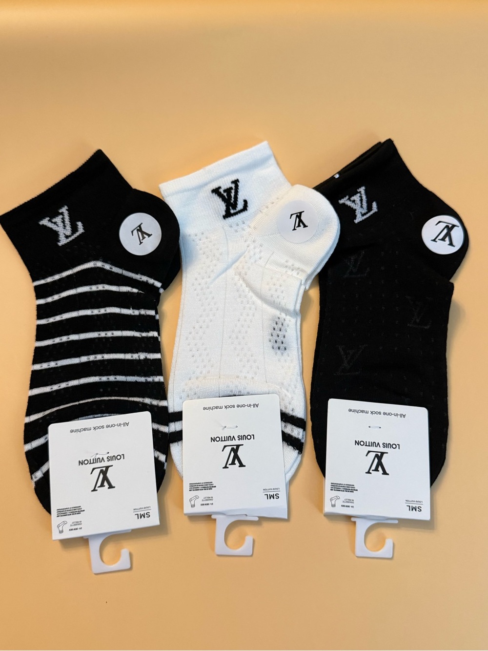 Designer Ankle Socks low cut Black & White Stripe socks 3 pairs New small-medium